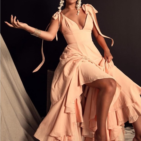 Light Pink size 4 Gown - Picture 1 of 2